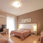 Siracusa Holidays 3* Syrakuzy