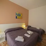 Siracusa Holidays 3*